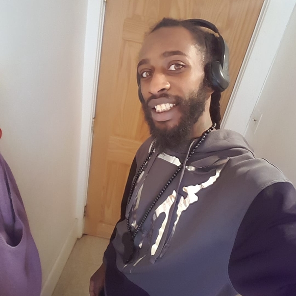 Meet your Posher, Phillip - Picture 1 of 1